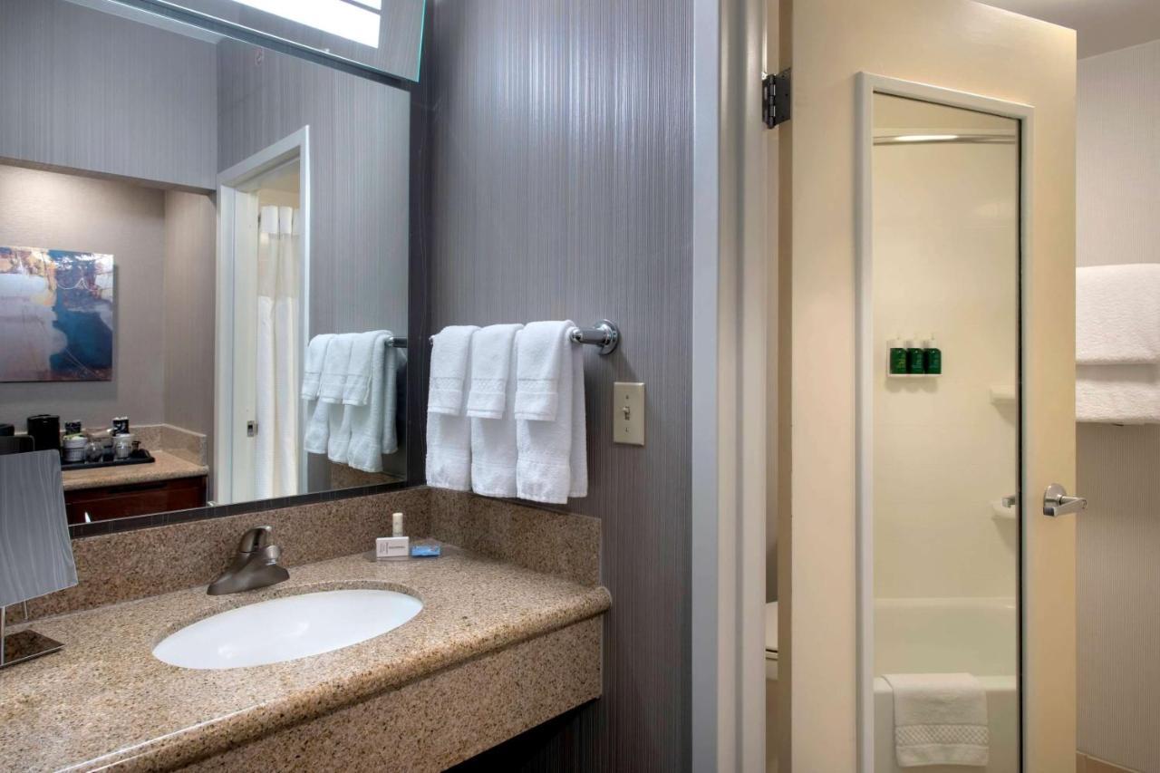 Hotel Sonesta Select Boston Stoughton Exterior foto